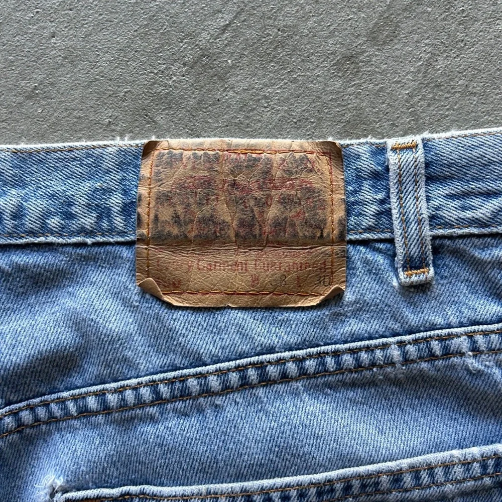 Vintage 90s Levis 560 Jeans Mens 38x30 Blue Light Denim Loose Fit Tapered USA